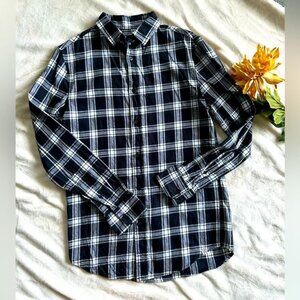 Sovereign Code Los Angeles Black and White Plaid Button Up Hollister